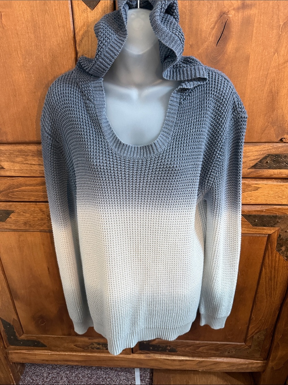 Promesa Women's Ombre Hooded Knit Sweater Blue & White Oversize Medium - XL